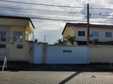 Casa de Condomínio com 2 Quartos à venda, 68m² no Jangurussu, Fortaleza