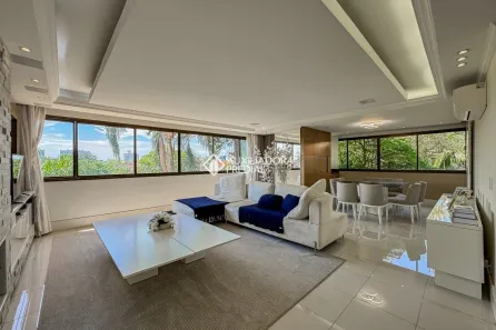 Apartamento com 3 Quartos para alugar, 150m² no Jardim Lindóia, Porto Alegre