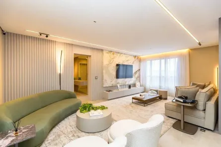Apartamento com 3 Quartos à venda, 161m² no Centro Cívico, Curitiba