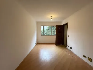 Apartamento com 2 Quartos para alugar, 70m² no Vila Firmiano Pinto, São Paulo