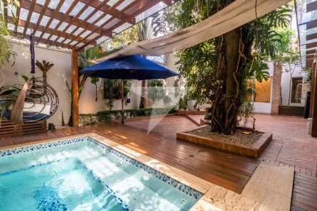 Casa de Condomínio com 4 Quartos à venda, 480m² no Jardim Leonor, São Paulo