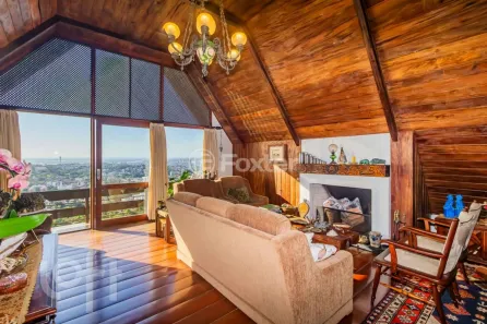 Casa com 3 Quartos à venda, 235m² no Teresópolis, Porto Alegre