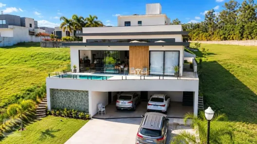 Casa de Condomínio com 3 Quartos para alugar, 240m² no Pinheirinho, Itu