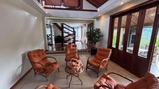Casa de Condomínio com 3 Quartos para alugar, 350m² no Ouro Velho Mansões, Nova Lima