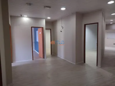 Prédio Comercial com 8 Quartos para alugar, 900m² no Centro, Macaé