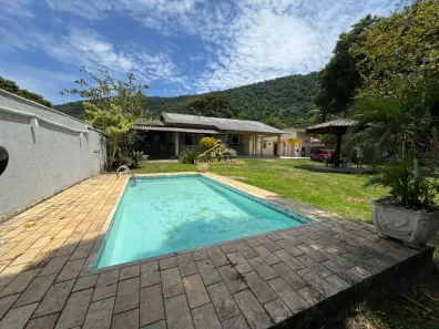 Fazenda/Sítio com 4 Quartos à venda, 104m² no Itaocaia Valley (Itaipuaçu), Maricá