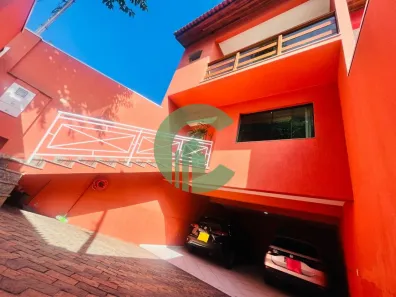 Sobrado com 3 Quartos à venda, 119m² no Paraíso, Santo André