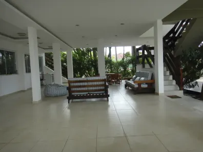 Casa de Condomínio com 5 Quartos para alugar, 321m² no Piratininga, Niterói