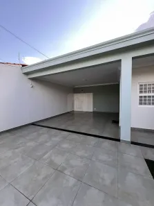 Casa com 4 Quartos à venda, 220m² no Santa Mônica, Uberlândia