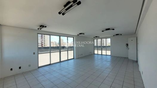 Sala Comercial à venda, 220m² no Balneário, Florianópolis