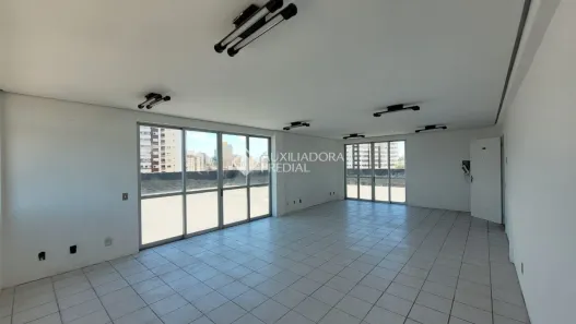 Sala Comercial à venda, 220m² no Balneário, Florianópolis