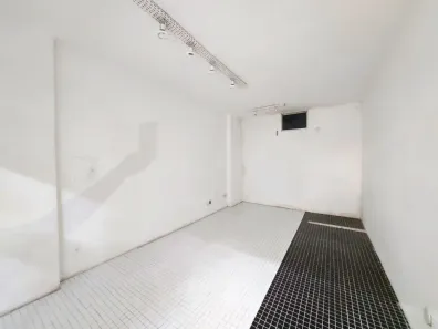 Ponto Comercial para alugar, 25m² no Centro, Juiz de Fora