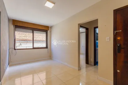 Apartamento com 1 Quarto à venda, 44m² no Jardim Floresta, Porto Alegre