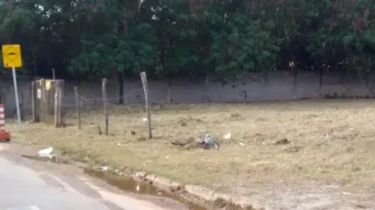 Lote/Terreno à venda, 1950m² no Jardim São Carlos, Sorocaba