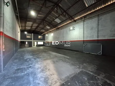 Galpão/Depósito/Armazém para alugar, 410m² no Vila Metalúrgica, Santo André