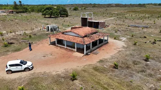 Fazenda/Sítio com 2 Quartos à venda, 300000m² no , Touros