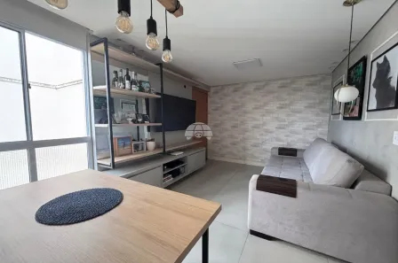 Apartamento com 2 Quartos à venda, 40m² no Santa Cândida, Curitiba