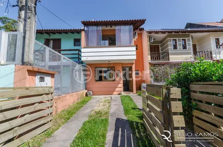 Casa com 3 Quartos à venda, 125m² no Hípica, Porto Alegre