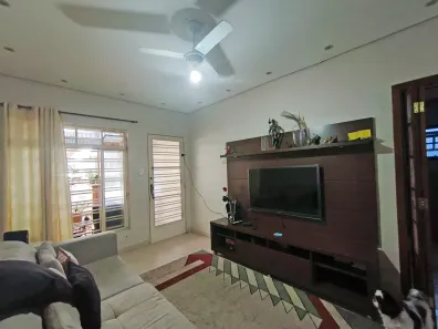 Casa com 3 Quartos à venda, 120m² no Vila Nivi, São Paulo