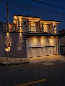 Sobrado com 3 Quartos à venda, 115m² no Loteamento Villa Branca, Jacareí