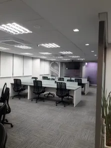 Sala Comercial para alugar, 280m² no Cidade Monções, São Paulo