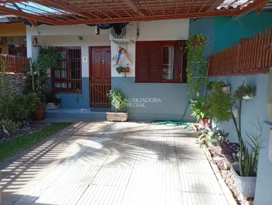Casa com 2 Quartos à venda, 50m² no Olaria, Canoas