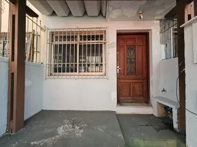 Casa com 2 Quartos para alugar, 120m² no Pinheiros, São Paulo