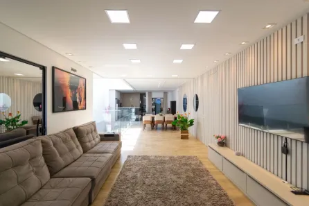Casa com 4 Quartos à venda, 548m² no Jardim São Vicente, Campo Largo