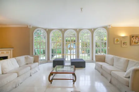 Casa com 5 Quartos à venda, 750m² no Jardim Everest, São Paulo