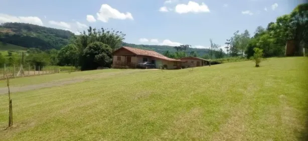 Fazenda/Sítio com 2 Quartos à venda, 140m² no , Rolante