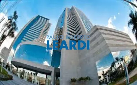 Sala Comercial para venda ou aluguel, 1220m² no Tamboré, Barueri