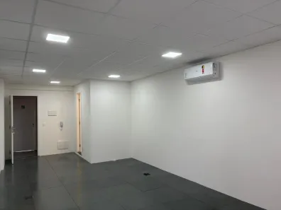 Sala Comercial para alugar, 50m² no Vila Romana, São Paulo