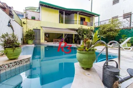 Casa com 3 Quartos para alugar, 360m² no Aparecida, Santos