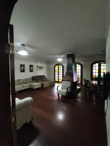 Casa com 5 Quartos à venda, 480m² no Três Montanhas, Osasco