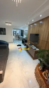 Casa com 3 Quartos à venda, 200m² no Cidade Jardim, Uberlândia