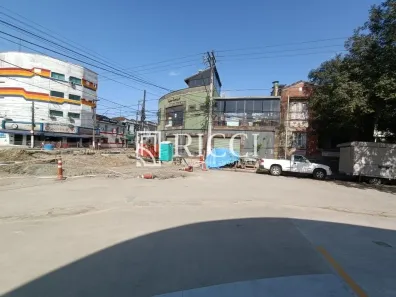 Lote/Terreno à venda, 300m² no Vila Mathias, Santos