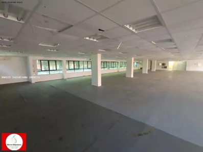 Sala Comercial à venda, 700m² no Caminho das Árvores, Salvador