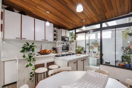 Casa de Condomínio com 3 Quartos à venda, 122m² no Santa Felicidade, Curitiba