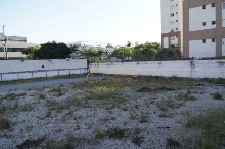 Lote/Terreno com 1 Quarto à venda, 680m² no Chácara Santo Antônio (Zona Sul), São Paulo