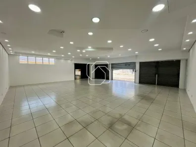 Ponto Comercial para alugar, 109m² no Centro, Salto