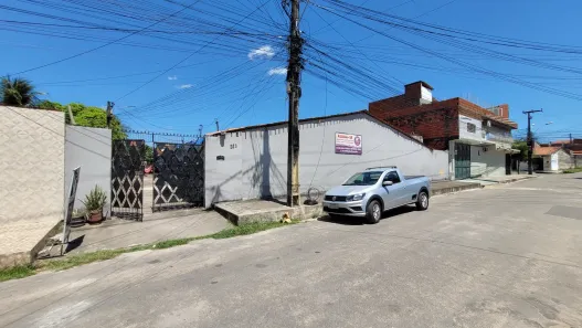 Casa com 2 Quartos para alugar, 50m² no Canindezinho, Fortaleza