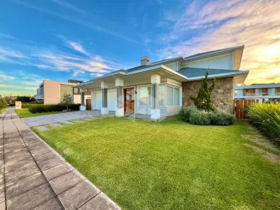 Casa com 4 Quartos para alugar, 377m² no Sans Souci, Eldorado do Sul
