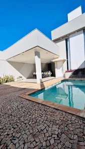 Casa com 3 Quartos à venda, 165m² no Jardim Botânico, Franca