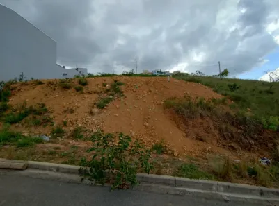 Lote/Terreno à venda, 250m² no Jardim Bandeirantes, Poços de Caldas