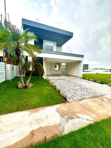 Casa de Condomínio com 4 Quartos à venda, 241m² no Condomínio Belvedere II, Cuiabá