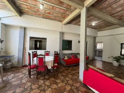 Casa com 3 Quartos à venda, 200m² no Petrolândia, Contagem