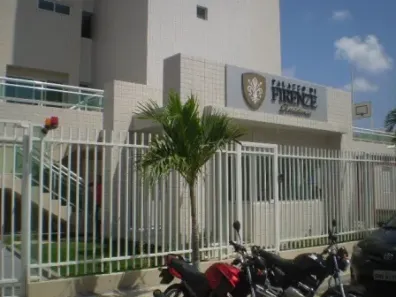 Apartamento com 3 Quartos para alugar, 114m² no Fátima, Fortaleza