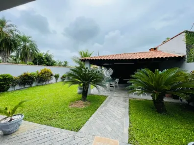 Casa com 3 Quartos à venda, 175m² no Balneário Praia do Pernambuco, Guarujá