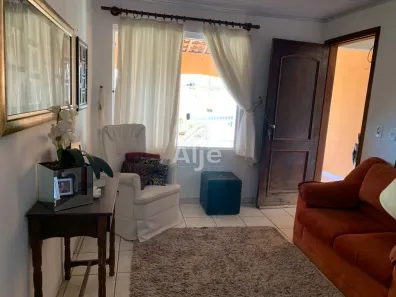 Casa com 3 Quartos à venda, 200m² no Núcleo Habitacional Doutor Fernando Mauro Pires Rocha, Marília