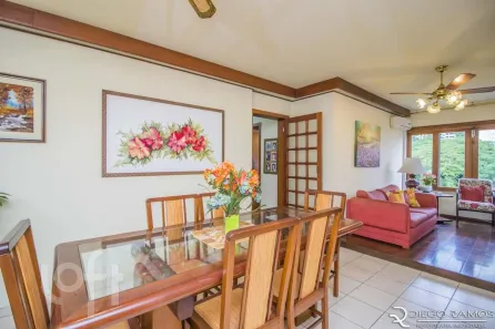 Apartamento com 3 Quartos à venda, 104m² no Vila Ipiranga, Porto Alegre